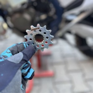 Mitigator Ön Dişli  (12 Diş) Ktm 1996-2025 Husqvarna 2014-2025 GasGas 2021-2025 Beta 2000-2025